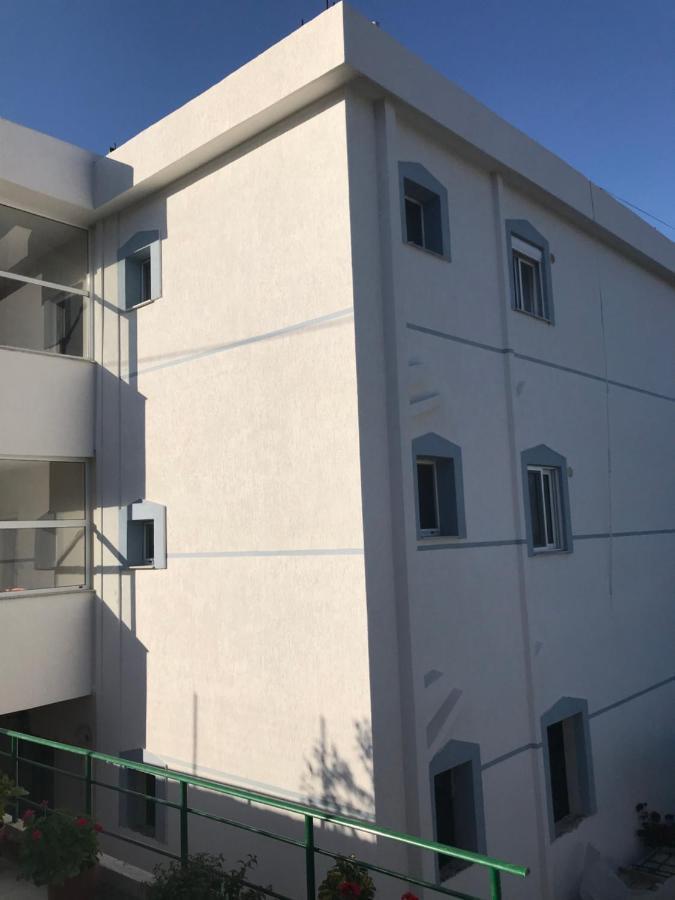 Vila Dasho Sarandë エクステリア 写真
